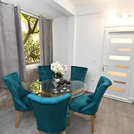 Ferienwohnung Mit Terrasse Gradac (Split-Dalmatia)